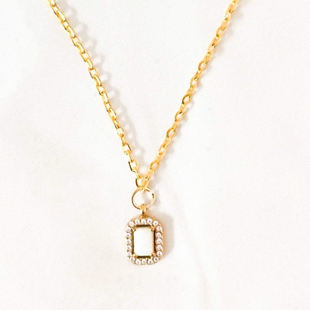 Stone necklace